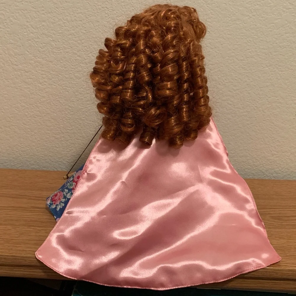 Merida Precious Moments Doll Limited Release Once Upon A Time 2018 Dress and Bow - Picture 7 of 10